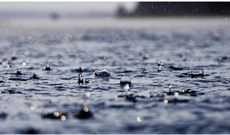 Excès de précipitations et déficit hydrologique : l’un ne compense pas l’autre.